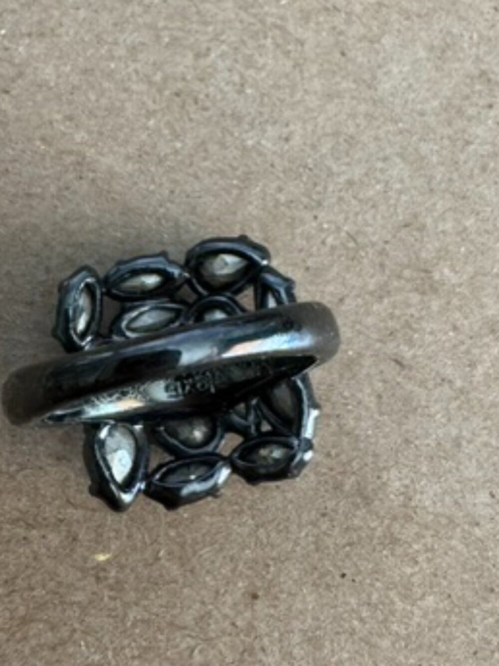 ALEXIS BITTAR CRYSTAL RUTHENIUM PLATED COCKTAIL RING - Picture 2 of 4